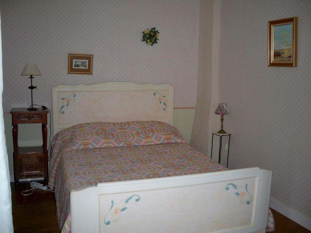 Gite De La Caminais Pleurtuit Quarto foto